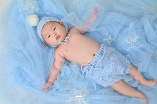 阿勒泰孕妇肚子上长红点